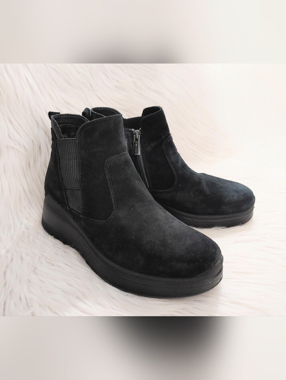 Igi & Co Black Suede Leather Gore-tex Wedge Ankle Boots w/ Light Wedge, 7, 38